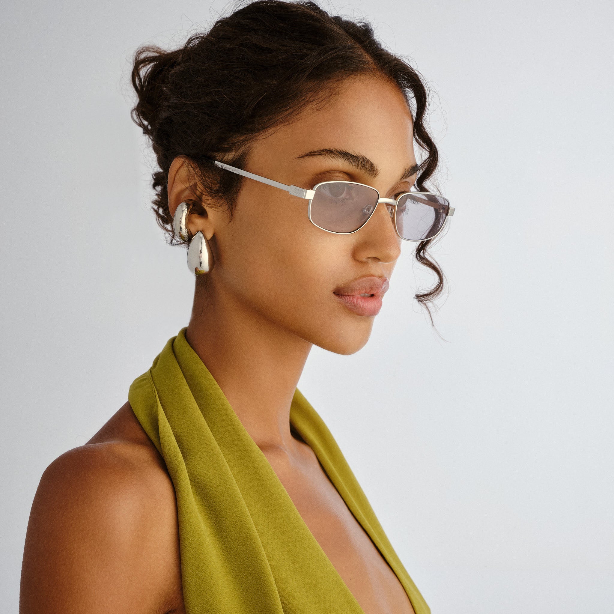 Le Specs Torrid Silver Uni-Sex Rectangle Sunglasses | Eyewear Index