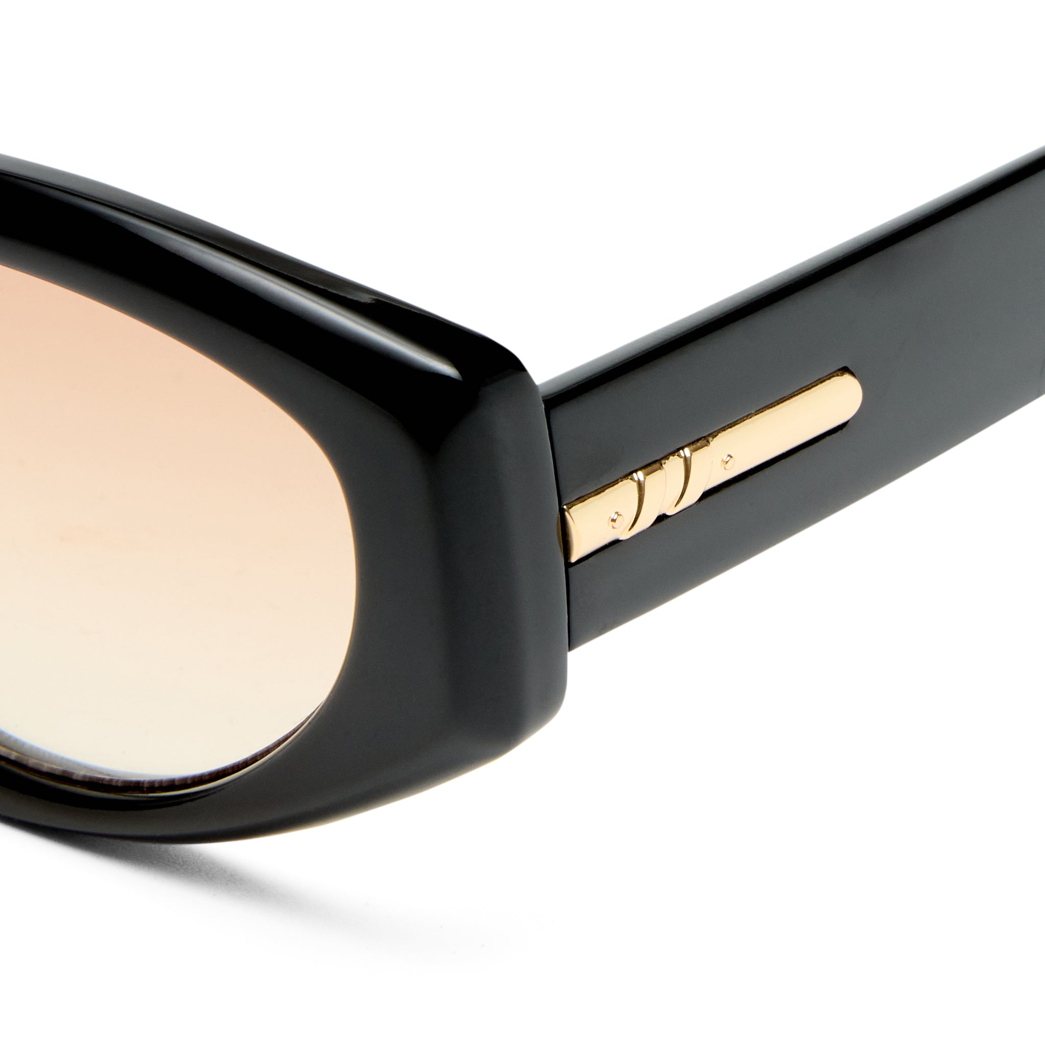 Le Specs Fevered + Black Female Oval Sunglasses | Eyewear Index