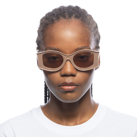 Aire Sauron Parchment Female Oval Sunglasses | Eyewear Index