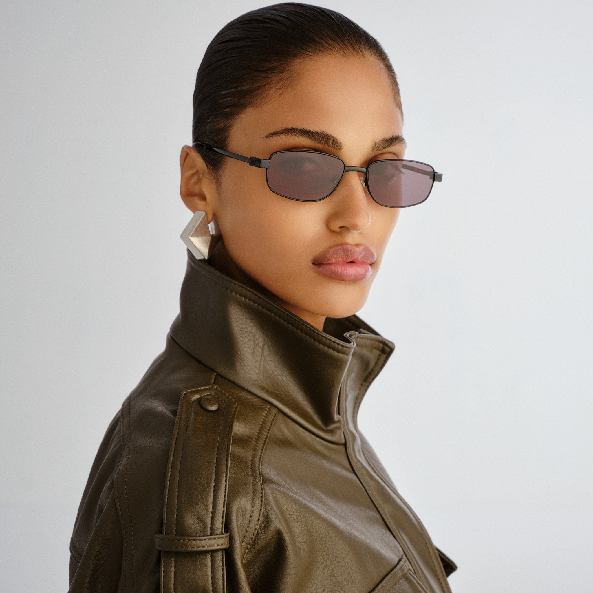Le Specs Torrid Black Uni-Sex Rectangle Sunglasses | Eyewear Index