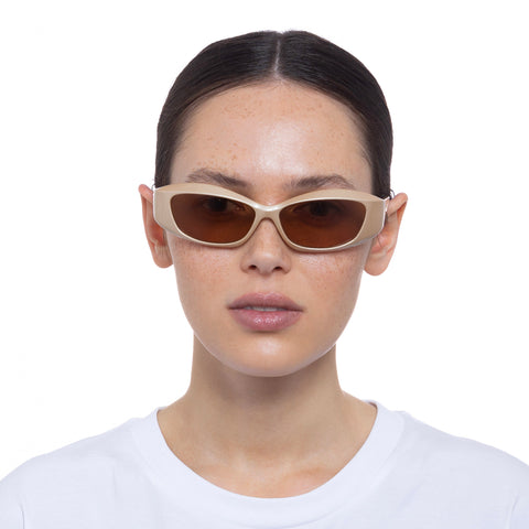 Le Specs Swift Lust Pearl Nougat Uni-Sex Rectangle Sunglasses | Eyewear Index