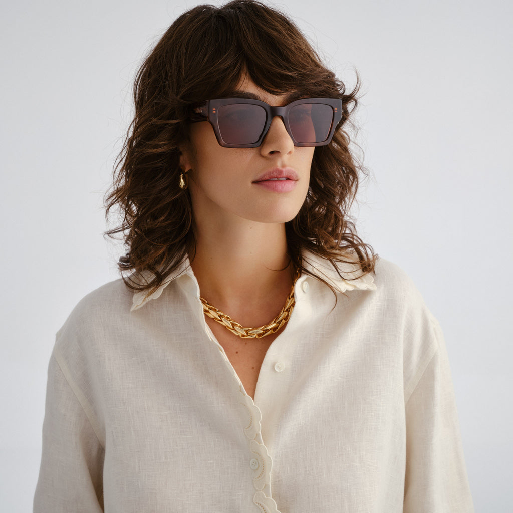 Oroton Stevie Biscuit Tort Female Square Sunglasses | Eyewear Index