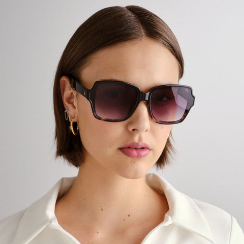 Aire Fortuna Tort Splice Female Square Sunglasses | Eyewear Index