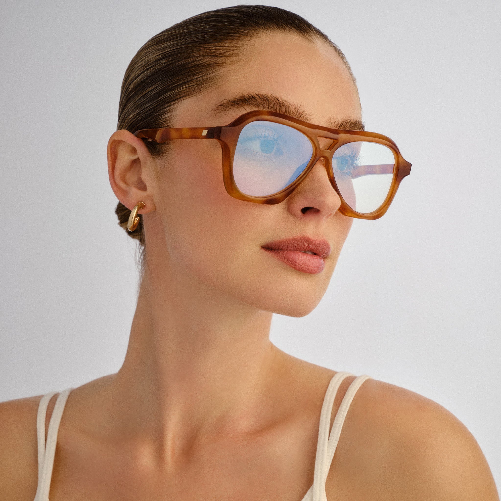 Le Specs Drizzle Vintage Tort Uni-Sex Aviator Blue Light | Eyewear Index