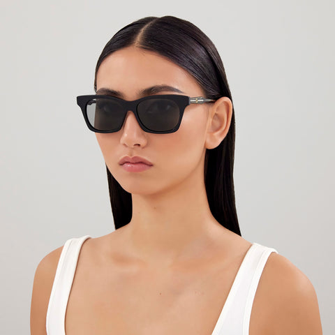 Gucci Female Gg1299s Black Cat-eye Sunglasses