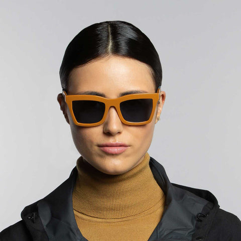 Indescratchables Uni-sex Grip Tan Modern Rectangle Sunglasses